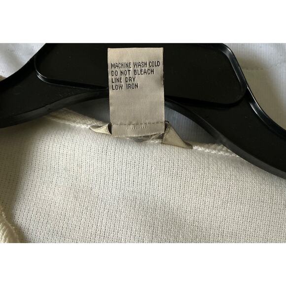 Vintage TEDDI Woman Short Sleeve Sweater Embroidered Angels Crystal Button Small - Picture 9 of 14